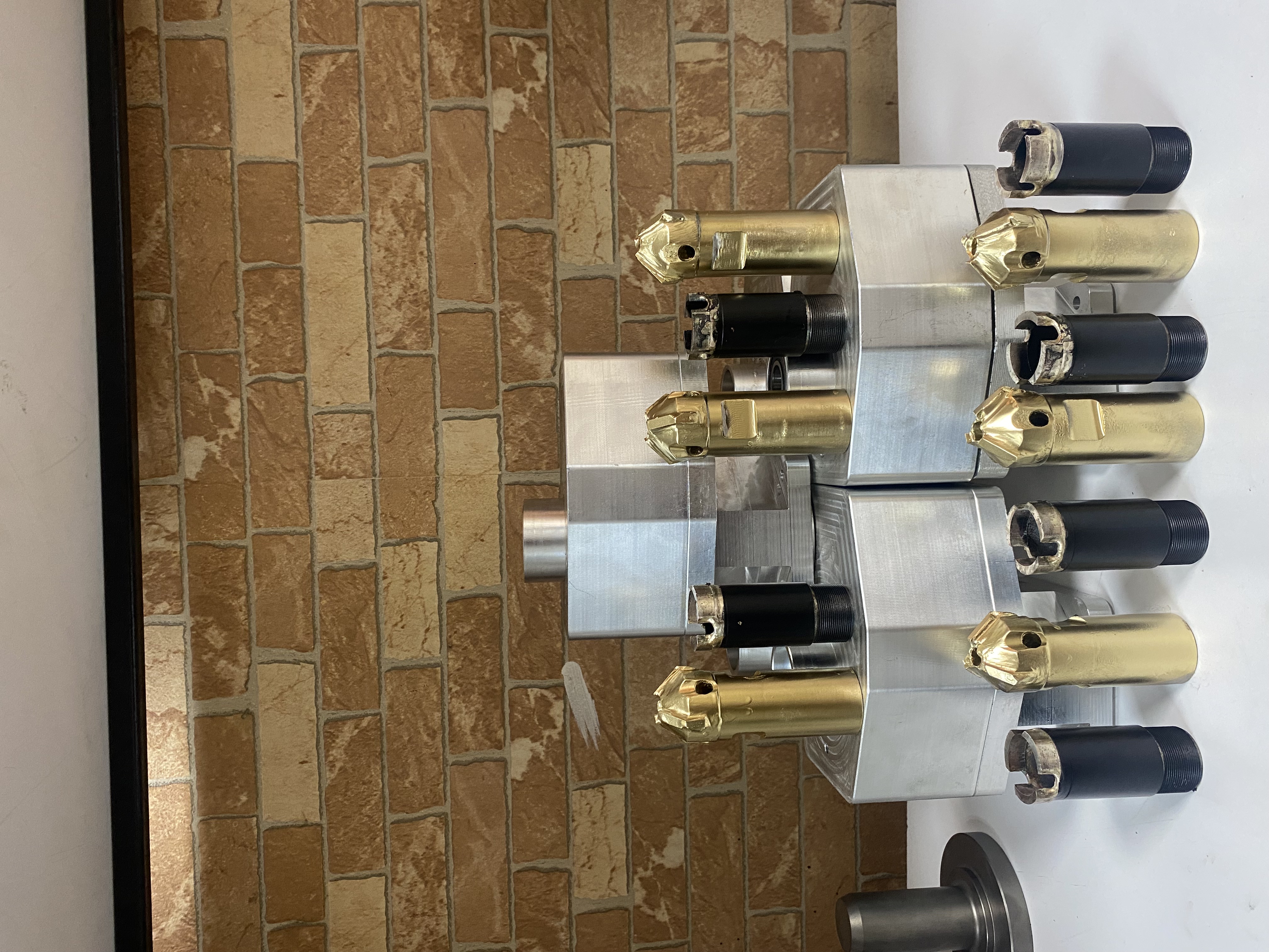 EKA PLUS 5.5 HP Benzinli Karot ve El Sondaj Makinesi – 5 Metre Tam Set