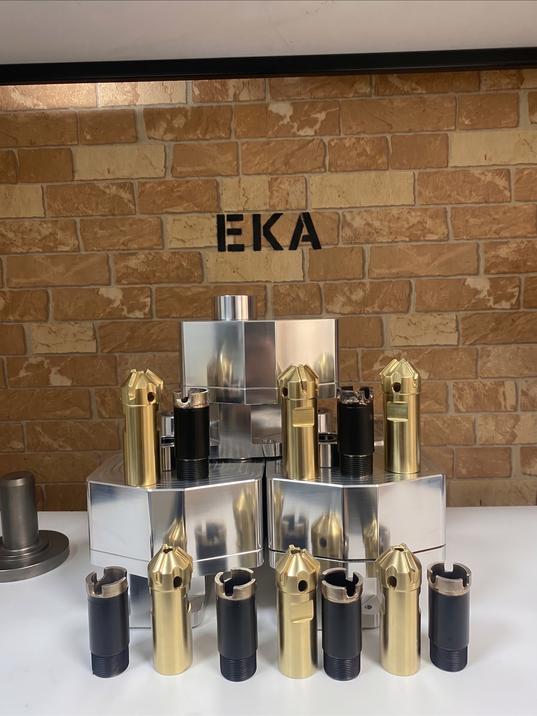 EKA PLUS 5.5 HP Benzinli Karot ve El Sondaj Makinesi – 5 Metre Tam Set